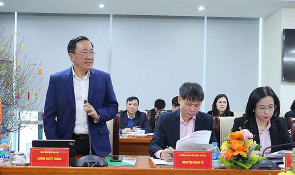 Ủy viên HĐQT, Tổng Giám đốc NHCSXH Dương Quyết Thắng báo cáo kết quả hoạt động NHCSXH trong năm 2024