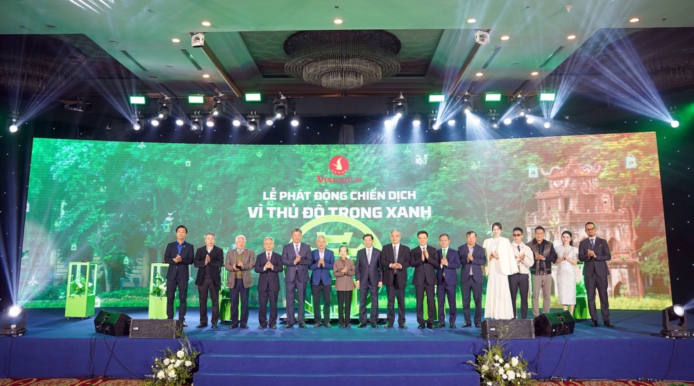 Vingroup phát động chiến dịch “Vì Thủ đô trong xanh” kêu gọi cộng đồng nâng cao nhận thức về môi trường và chung tay giảm thiểu tình trạng ô nhiễm không khí tại Thủ đô Vingroup phát động chiến dịch “Vì Thủ đô trong xanh” kêu gọi cộng đồng nâng cao nhận thức về môi trường và chung tay giảm thiểu tình trạng ô nhiễm không khí tại Thủ đô