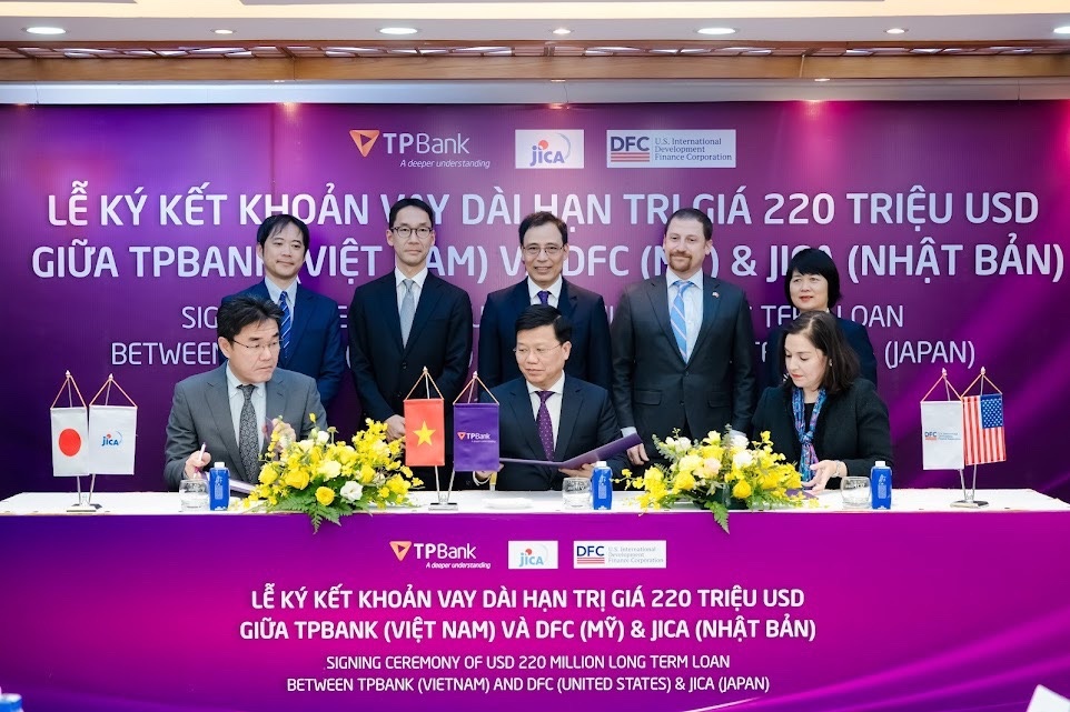 TPBank nhận khoản vay 220 triệu USD từ DFC và JICA TPBank nhận khoản vay 220 triệu USD từ DFC và JICA