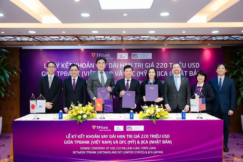 TPBank nhận khoản vay 220 triệu USD từ DFC và JICA TPBank nhận khoản vay 220 triệu USD từ DFC và JICA