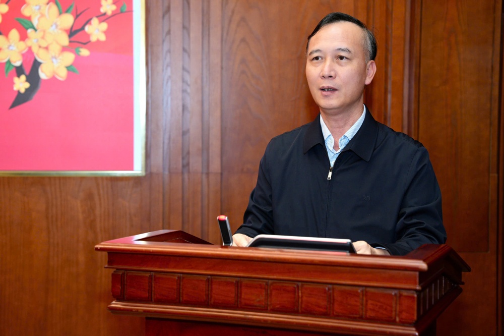 Đồng chí Cao Văn Bình – Chủ tịch Công đoàn Cơ quan NHNN Trung ương Đồng chí Cao Văn Bình – Chủ tịch Công đoàn Cơ quan NHNN Trung ương