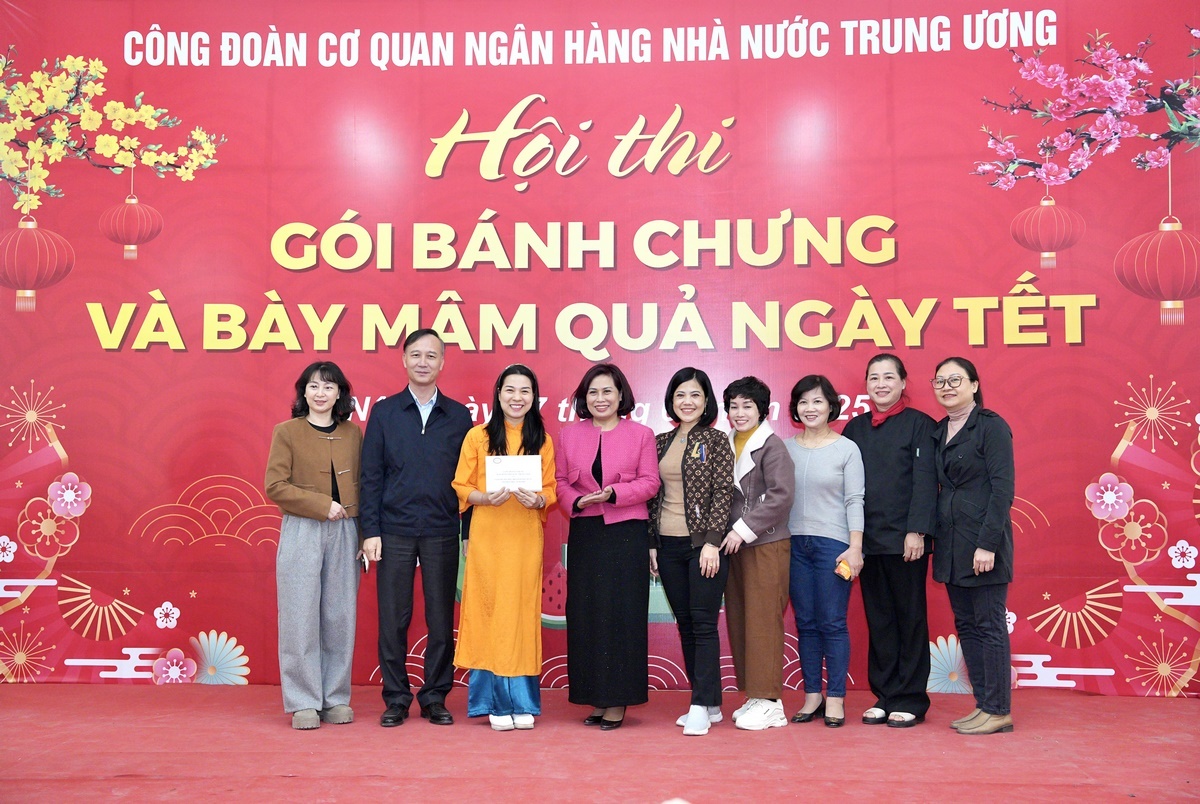 Đội phát hành kho quỹ đạt giải đặc biệt Đội phát hành kho quỹ đạt giải đặc biệt