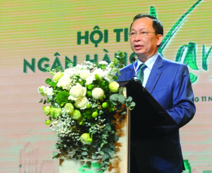 Gia cố sức mạnh nội sinh sánh bước cùng đất nước Gia cố sức mạnh nội sinh sánh bước cùng đất nước