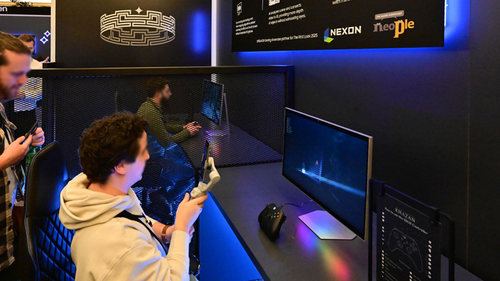 Odyssey 3D (mẫu G90SF) sử dụng ống kính lenticular và công nghệ AI để chuyển đổi nội dung 2D thành 3D, mang đến trải nghiệm đắm chìm ở một tầm cao mới.