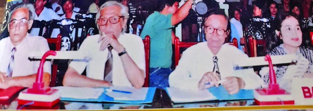 Ban giám khảo cuộc thi hoa hậu năm 1992