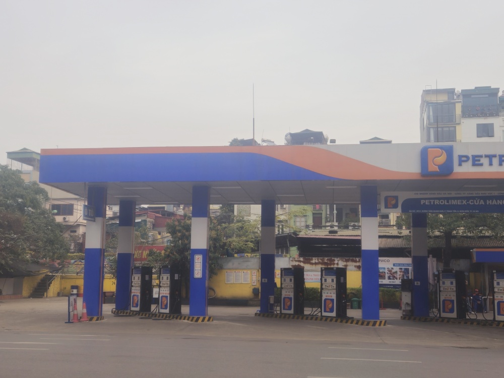 undefined Hà Nội yên ả, thanh bình trong sáng mùng 1 Tết