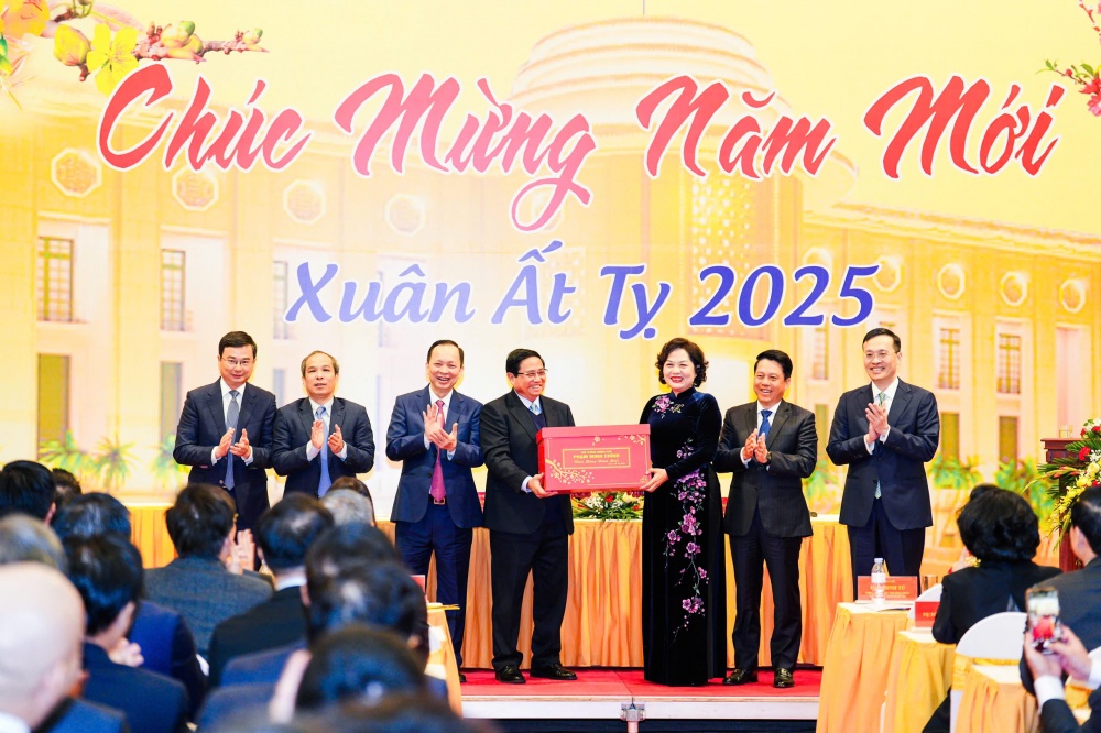 Biến thách thức thành cơ hội, ngành Ngân hàng cùng đất nước bước vào kỷ nguyên phát triển mới