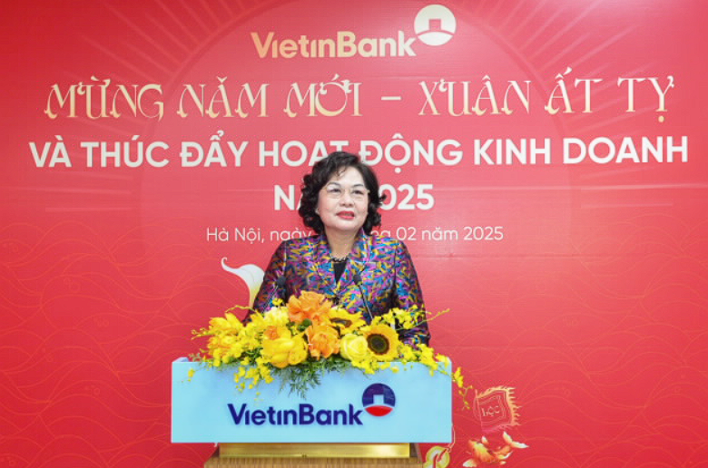 Thống đốc Nguyễn Thị Hồng gửi lời chúc năm mới đến toàn thể lãnh đạo và cán bộ, nhân viên hệ thống Vietinbank