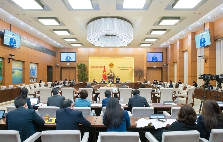 Toàn cảnh phiên họp