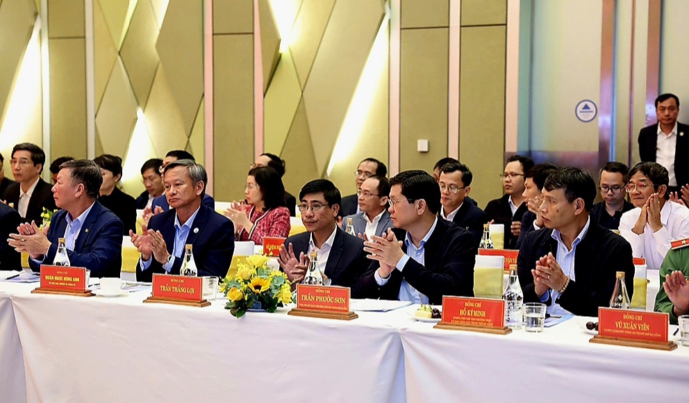 Thủ tướng chỉ đạo Đà Nẵng phải hướng tới phát triển bứt phá trong năm 2025