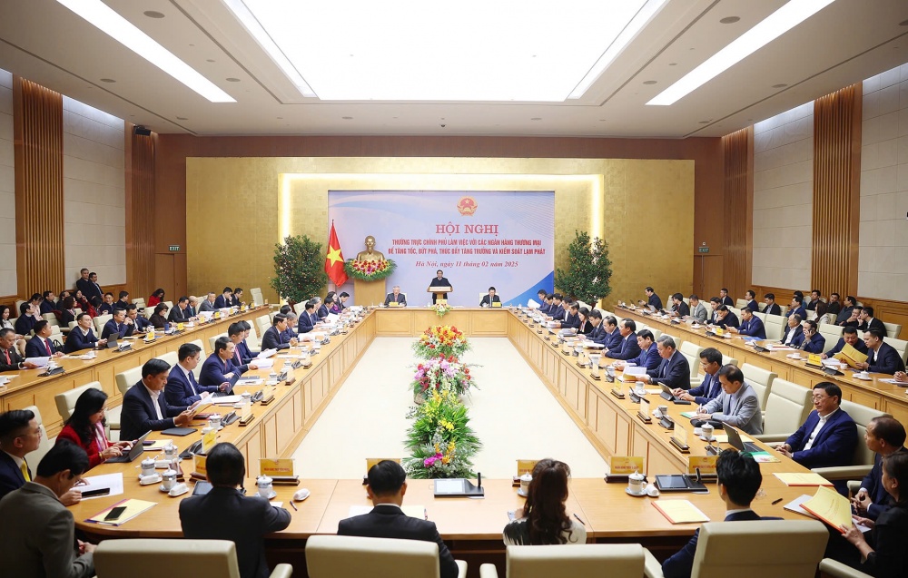 Chung tay đồng hành cùng nền kinh tế tăng tốc, bứt phá Chung tay đồng hành cùng nền kinh tế tăng tốc, bứt phá