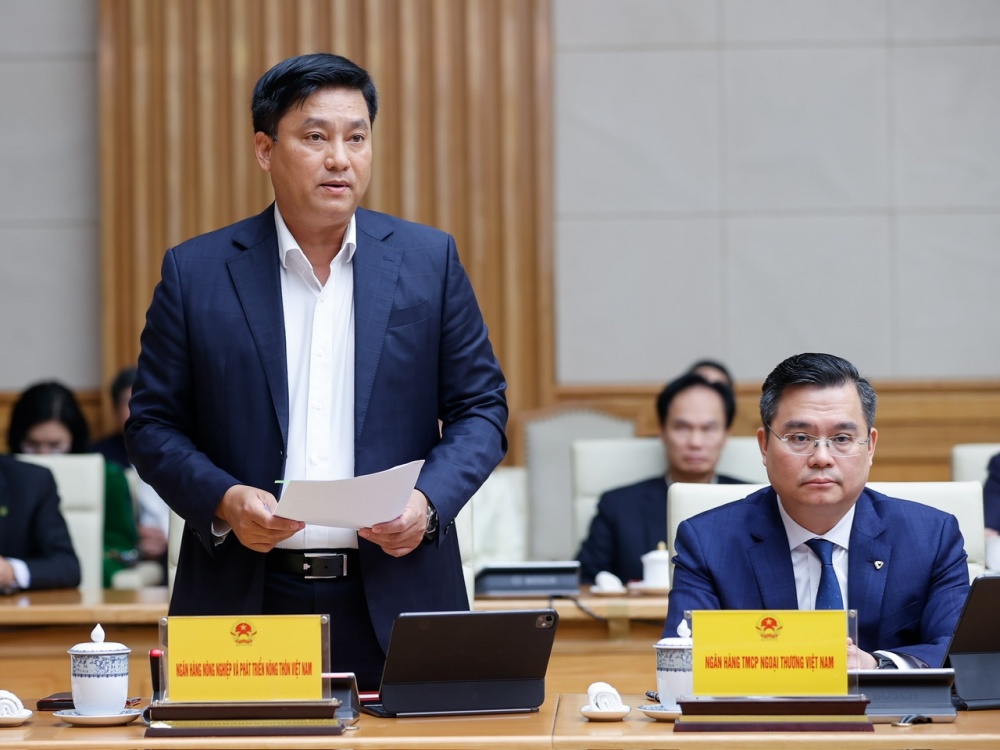 Chung tay đồng hành cùng nền kinh tế tăng tốc, bứt phá Chung tay đồng hành cùng nền kinh tế tăng tốc, bứt phá