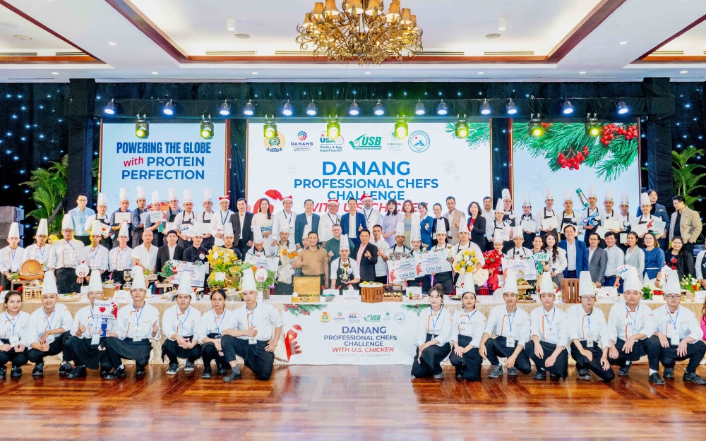 Hằng năm, thành phố tổ chức nhiều cuộc thi ẩm thực nhằm tôn vinh tài năng đầu bếp. Hằng năm, thành phố tổ chức nhiều cuộc thi ẩm thực nhằm tôn vinh tài năng đầu bếp.