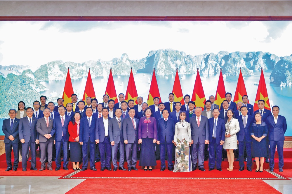 Thủ tướng Phạm Minh Chính và các đại biểu tham dự hội nghị