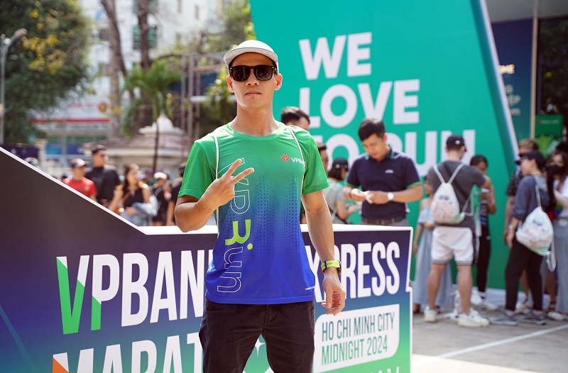 Anh Trọng tại giải VPBank VnExpress Marathon Ho Chi Minh City Midnight năm 2024 Anh Trọng tại giải VPBank VnExpress Marathon Ho Chi Minh City Midnight năm 2024