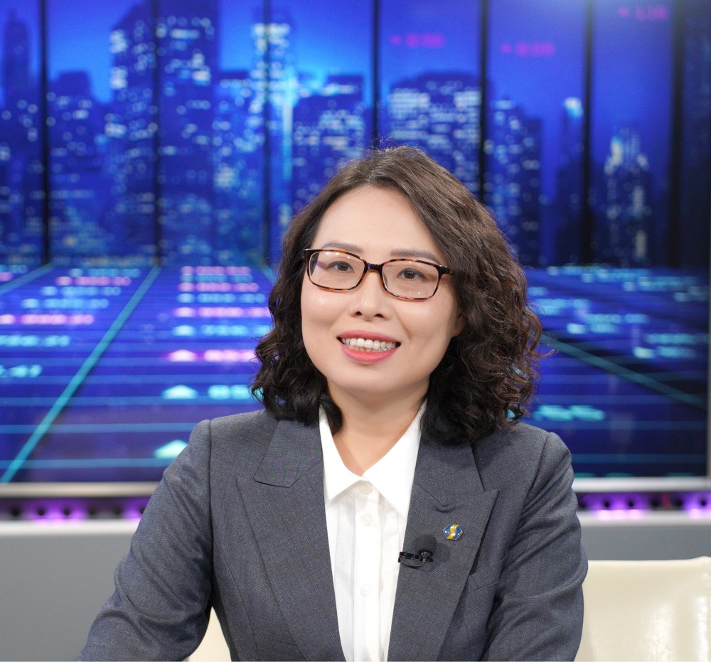 Bà Tạ Thanh BÌnh