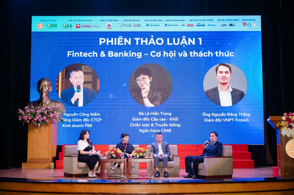 FINSPARK - Sân chơi lớn dành cho những tài năng trẻ đam mê Fintech