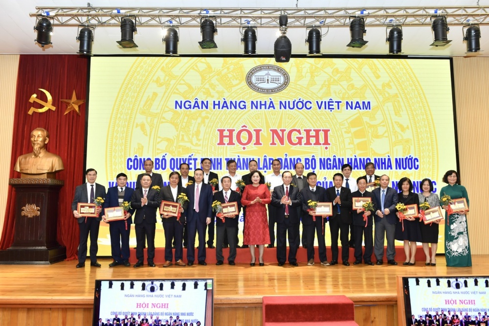 Ngân hàng Nhà nước sẵn sàng hoạt động với bộ máy tổ chức mới Ngân hàng Nhà nước sẵn sàng hoạt động với bộ máy tổ chức mới