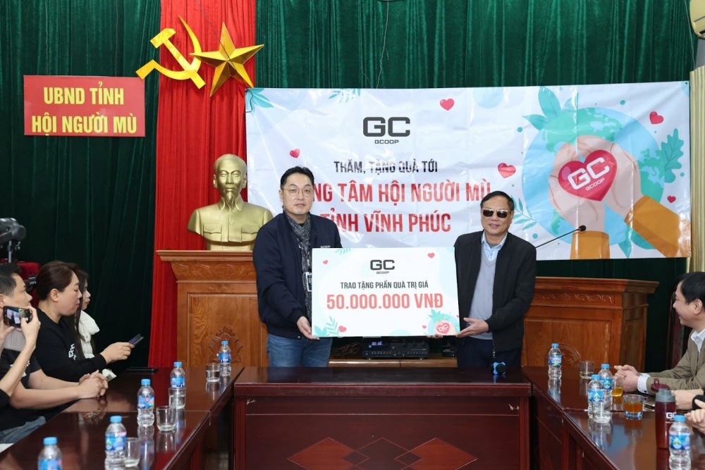 Gcoop Việt Nam thăm, tặng quà Hội người mù tỉnh Vĩnh Phúc