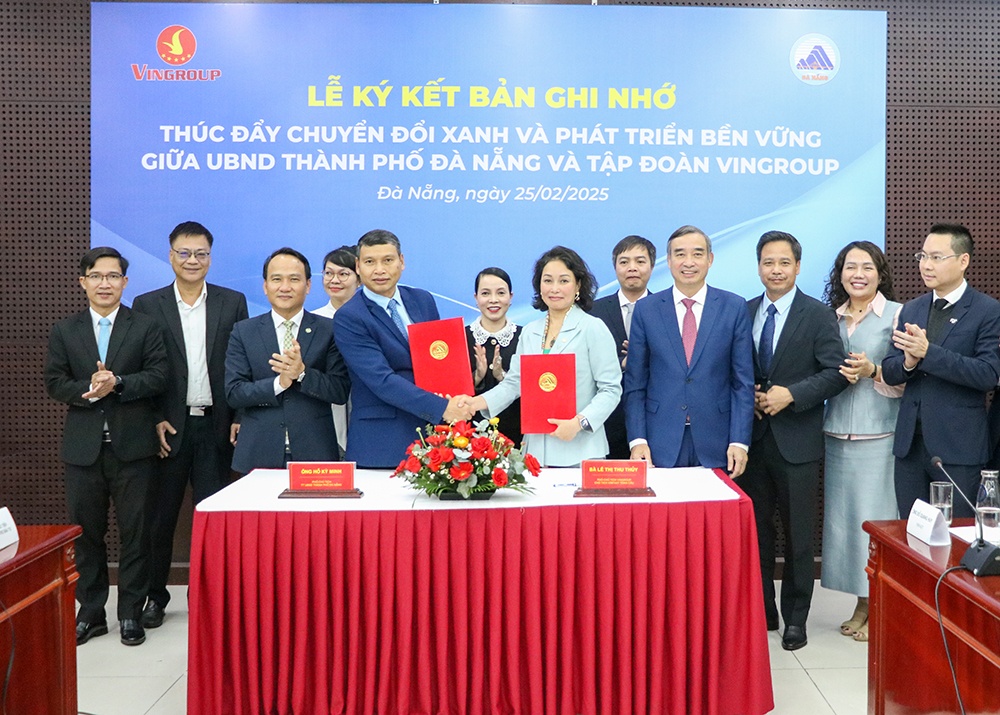 Đà Nẵng và Tập đoàn Vingroup ký kết thỏa thuận hợp tác thúc đẩy chuyển đổi xanh Đà Nẵng và Tập đoàn Vingroup ký kết thỏa thuận hợp tác thúc đẩy chuyển đổi xanh