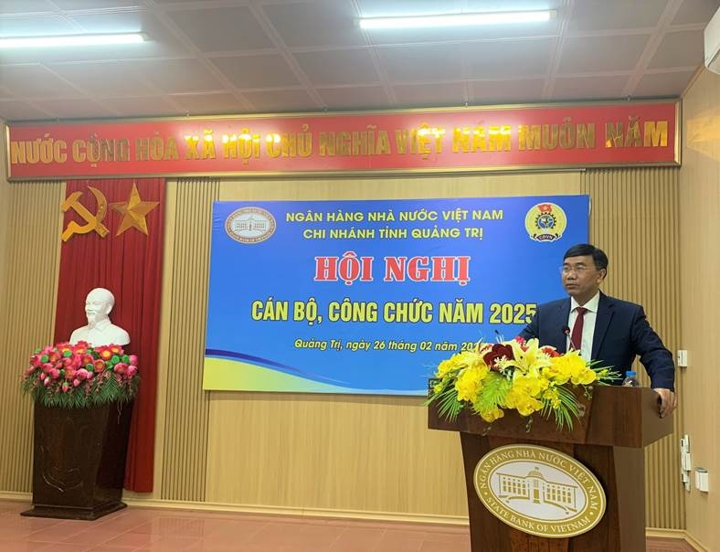 Đ/c Nguyễn Đức Đồng – TUV, Giám đốc NHNN Quảng Trị phát biểu chỉ đạo Hội nghị