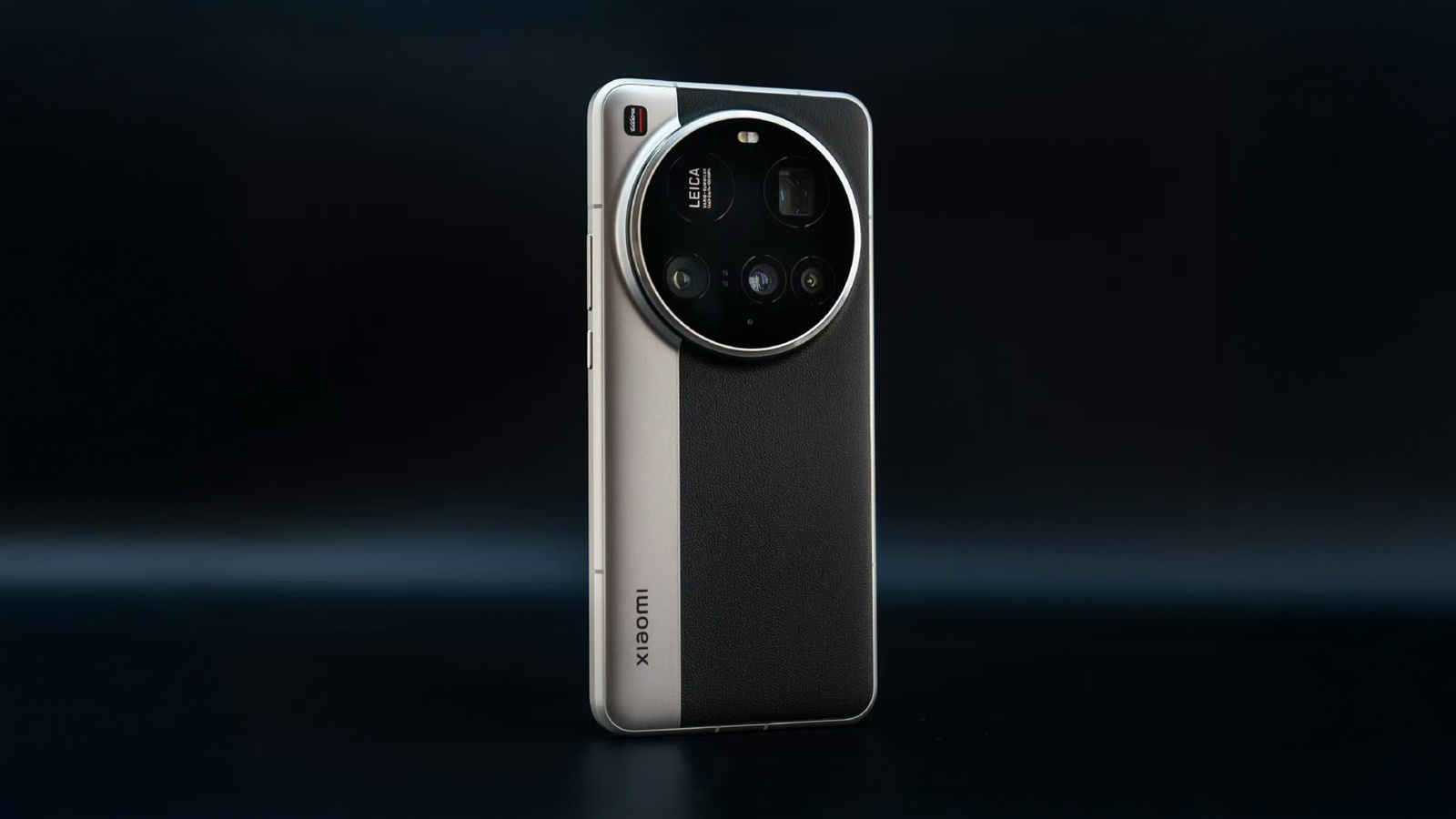 Cận cảnh Xiaomi 15 Ultra mới ra mắt: Camera cực khủng, pin 6.000mAh và rất nhiều phụ kiện đẹp!