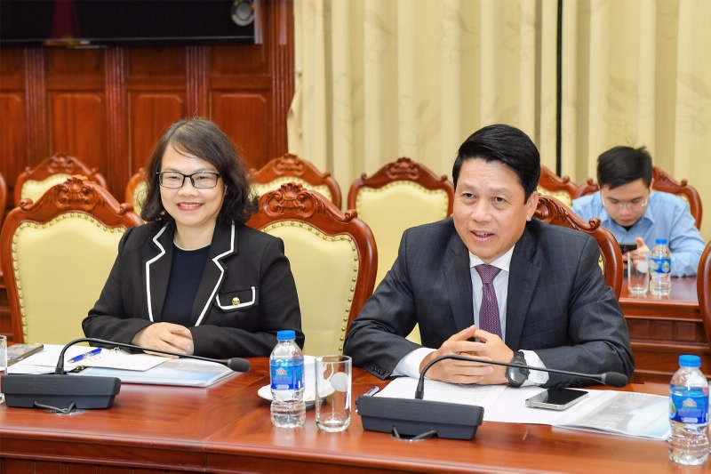 Phó Thống đốc Phạm Tiến Dũng làm việc với Phó Tổng Giám đốc Ngân hàng Công thương Trung Quốc