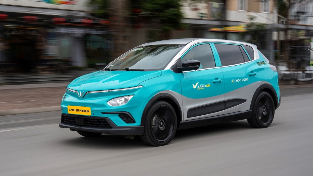 Dịch vụ taxi cao cấp Xanh SM Premium sử dụng dòng xe VF e34 (tương lai là Nerio Green) với nhiều tiện ích bổ sung Dịch vụ taxi cao cấp Xanh SM Premium sử dụng dòng xe VF e34 (tương lai là Nerio Green) với nhiều tiện ích bổ sung