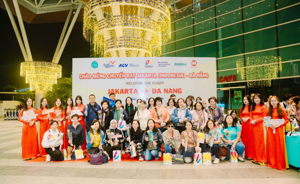 Lễ từ sân bay quốc tế Jakarta đã đưa 170 du khách Indonesia đến với Đà Nẵng