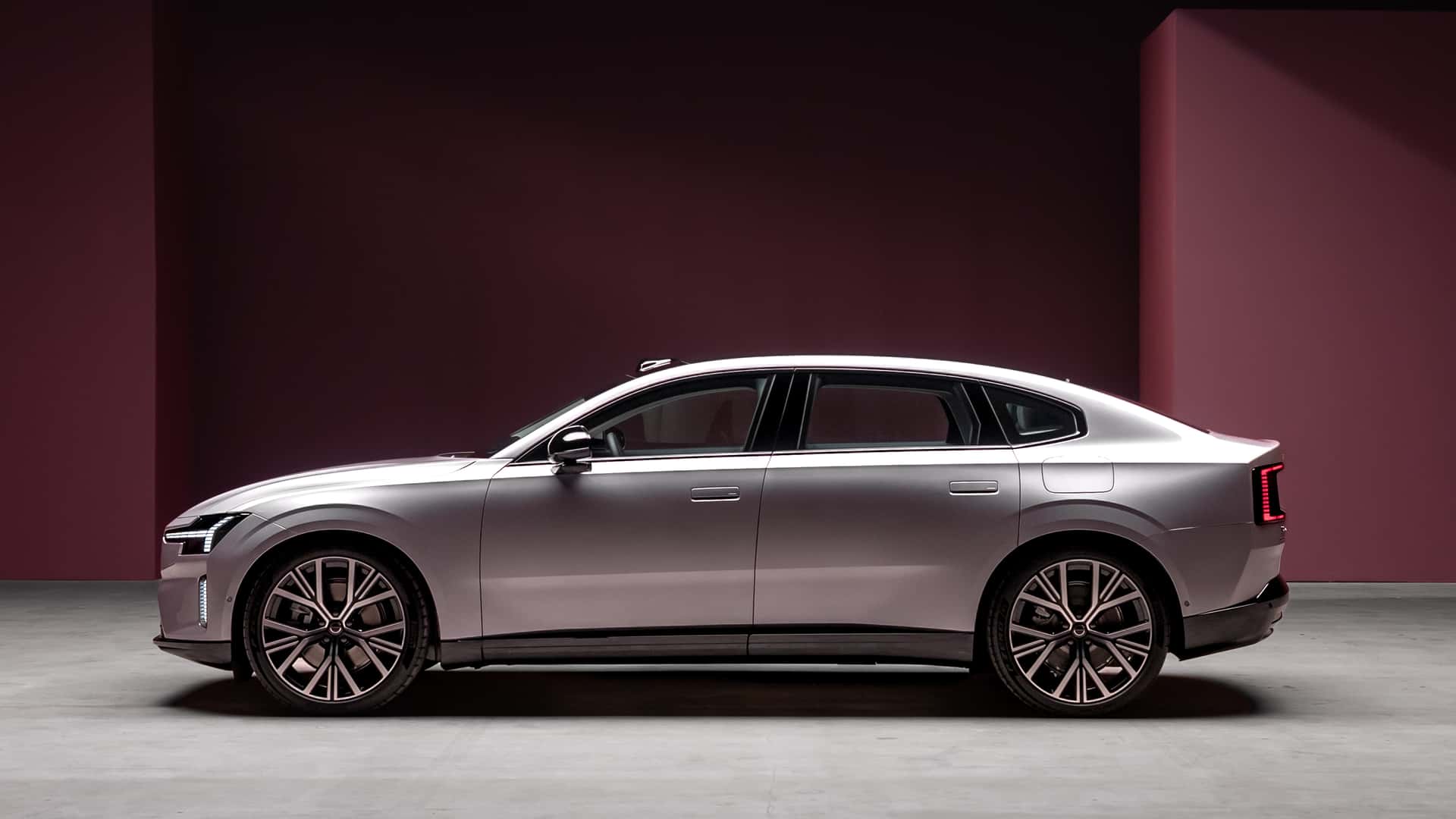 Volvo ES90 ra mắt: 'Sedan gầm cao', chạy 700km/sạc, có thứ mạnh nhất từ trước tới nay- Ảnh 11. Volvo ES90 ra mắt: 'Sedan gầm cao', chạy 700km/sạc, có thứ mạnh nhất từ trước tới nay- Ảnh 11.