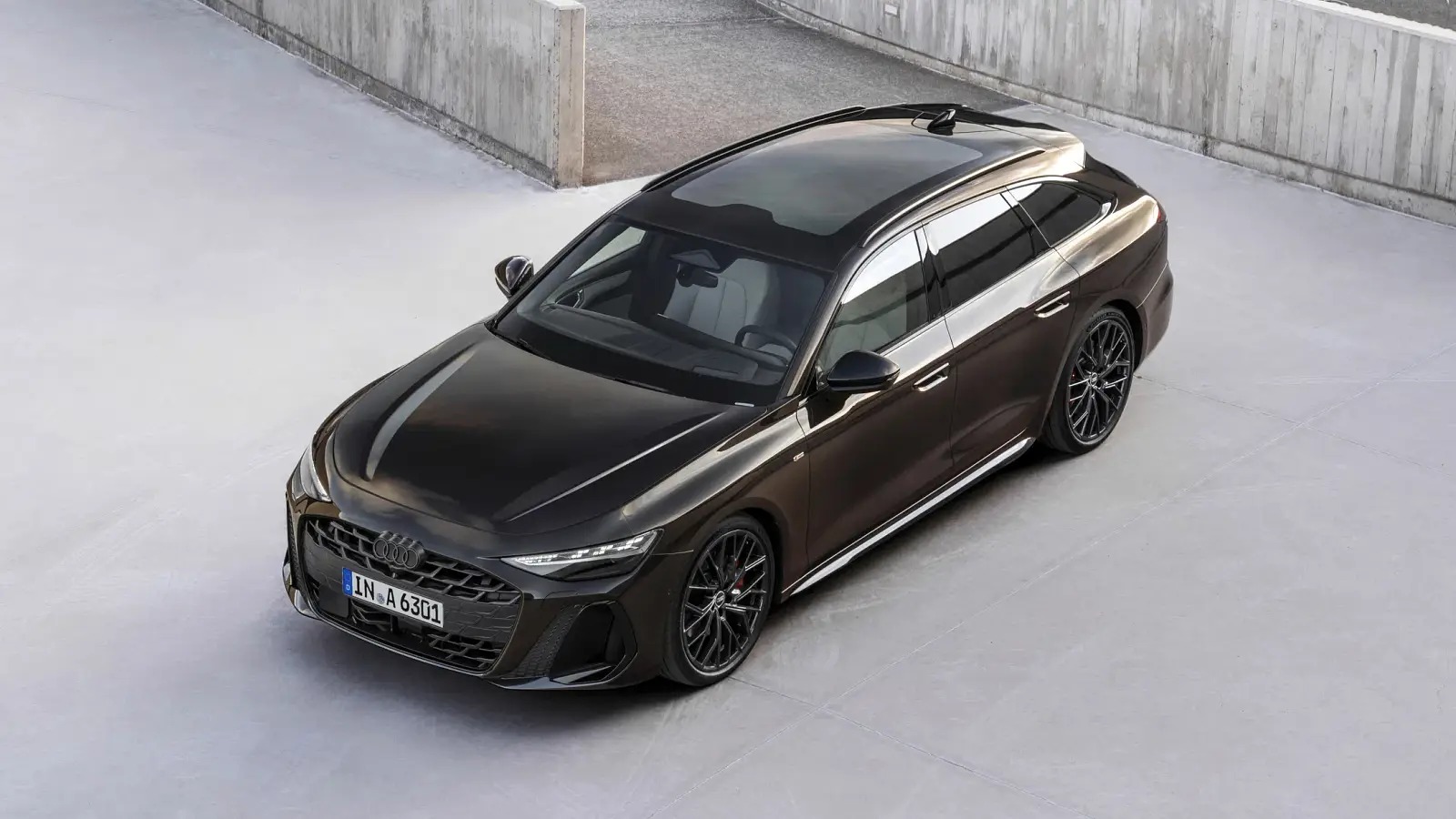 Audi A6 đời mới ra mắt: Màn HUD lớn, hydrid nhẹ nhưng có thể hoạt động 'full', vẫn còn máy dầu để thêm tùy chọn trước E-Class, 5-Series- Ảnh 9. Audi A6 đời mới ra mắt: Màn HUD lớn, hydrid nhẹ nhưng có thể hoạt động 'full', vẫn còn máy dầu để thêm tùy chọn trước E-Class, 5-Series- Ảnh 9.