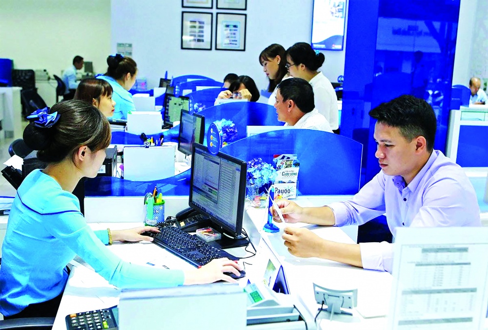 Việc các ngân hàng tăng tính năng sinh lời tự động kỳ vọng tăng tỷ trọng tiền gửi không kỳ hạn