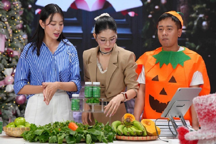 Bộ Y tế đề nghị xử lý nghiêm hoạt động quảng cáo vi phạm quy định của sản phẩm Supergreens Gummies (kẹo rau củ Kera), gây bức xúc dư luận Bộ Y tế đề nghị xử lý nghiêm hoạt động quảng cáo vi phạm quy định của sản phẩm Supergreens Gummies (kẹo rau củ Kera), gây bức xúc dư luận