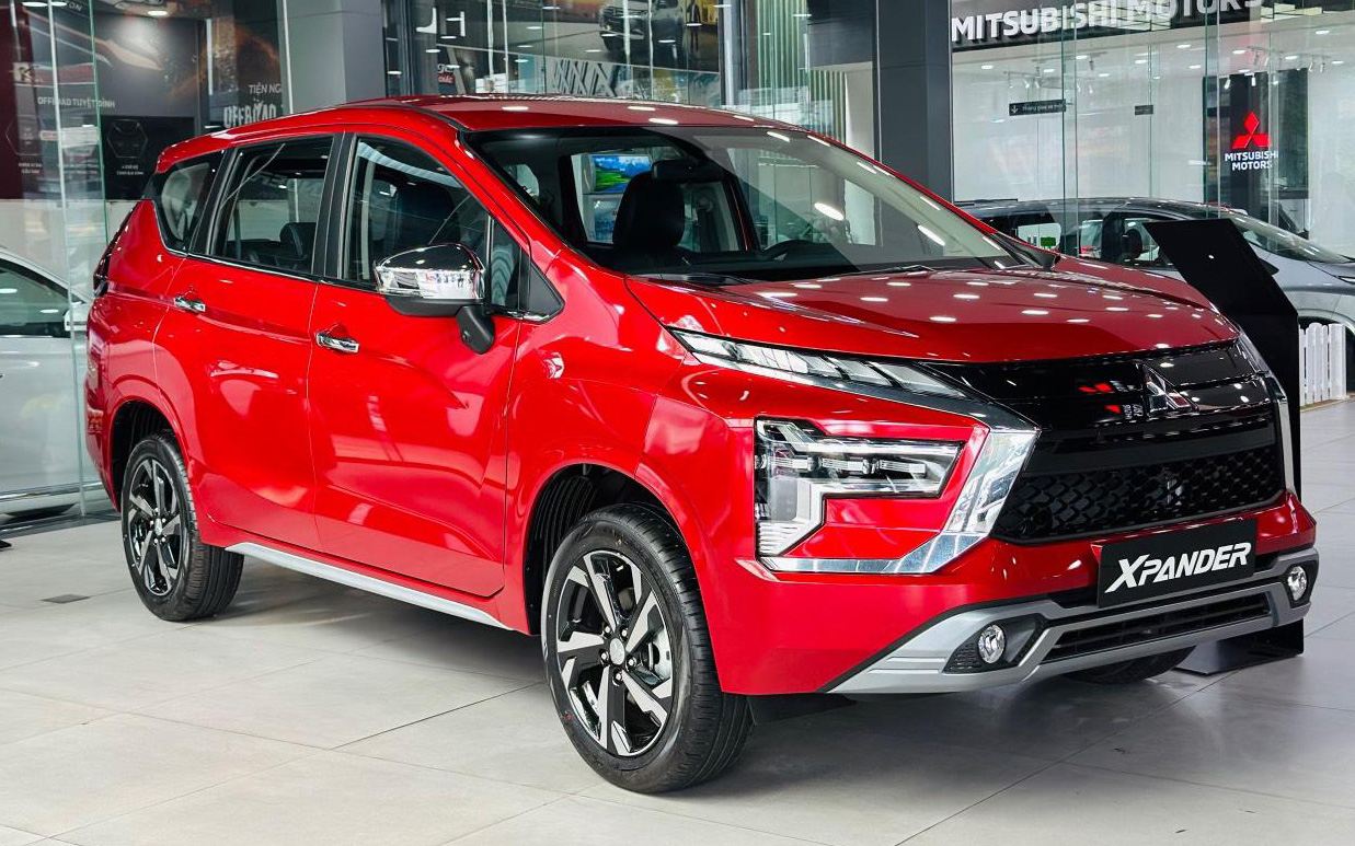 MPV đua giảm giá tại Việt Nam: Stargazer rẻ nhất còn hơn 440 triệu, BR-V đỡ 70 triệu giá lăn bánh cạnh tranh Xpander- Ảnh 4. MPV đua giảm giá tại Việt Nam: Stargazer rẻ nhất còn hơn 440 triệu, BR-V đỡ 70 triệu giá lăn bánh cạnh tranh Xpander- Ảnh 4.