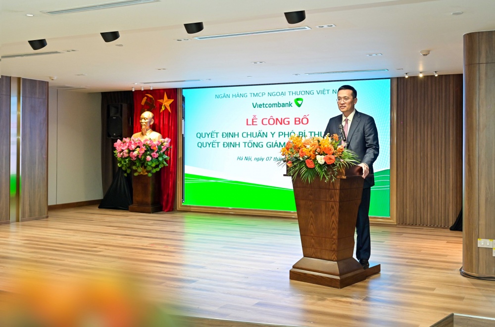 Đ/c Phạm Quang Dũng - Ủy viên Ban Thường vụ Đảng ủy, Phó Thống đốc NHNN phát biểu chỉ đạo tại buổi lễ