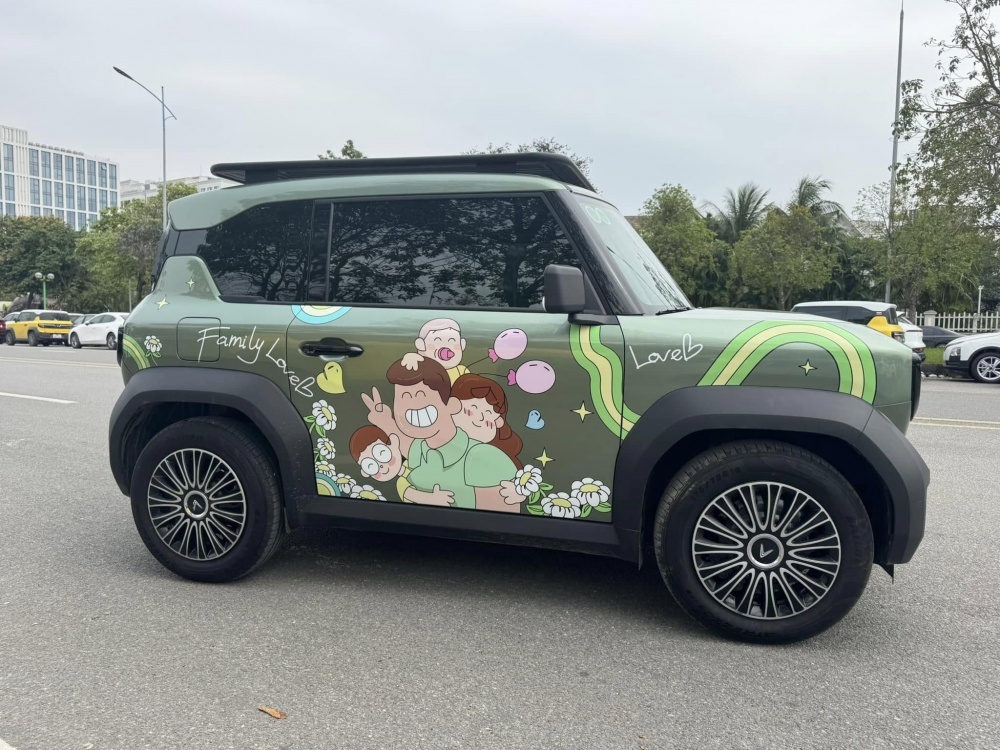 Hình ảnh rộn ràng tiếng cười của cả gia đình là cảm hứng sáng tạo của anh Nguyễn Long.