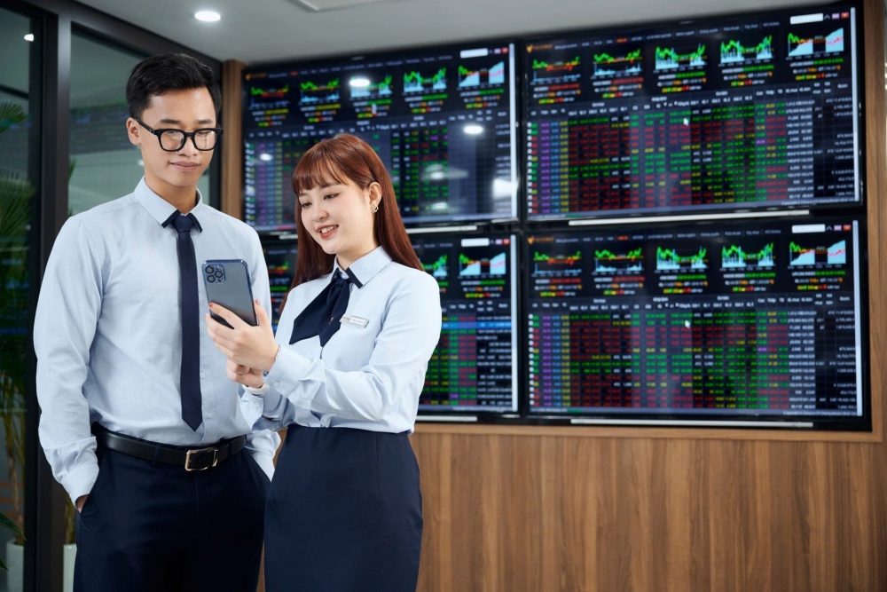 dự báo VN-Index có thể tăng lên vùng 1.450 điểm