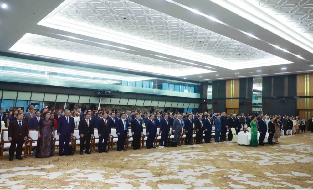 Thống đốc NHNN Việt Nam tháp tùng Tổng Bí Thư Tô Lâm thăm chính thức Cộng hoà Indonesia