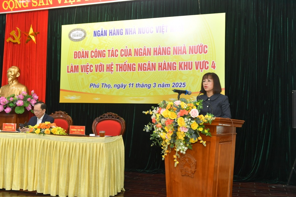 NHNN Chi nhánh khu vực 4: Đảm bảo hoạt động tiền tệ, tín dụng, ngân hàng thông suốt hiệu quả an toàn NHNN Chi nhánh khu vực 4: Đảm bảo hoạt động tiền tệ, tín dụng, ngân hàng thông suốt hiệu quả an toàn