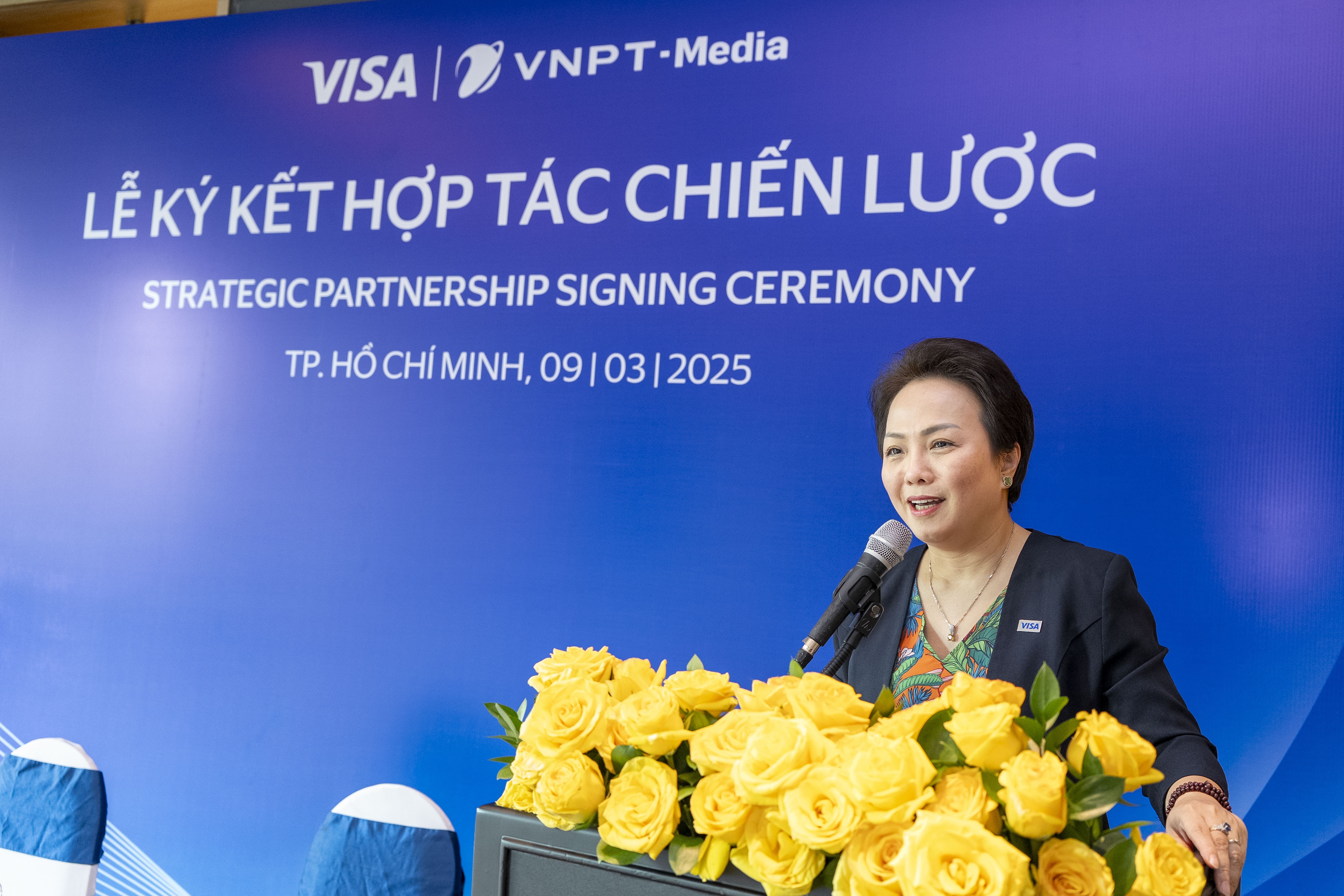 Bà Đặng Tuyết Dung, Giám đốc Visa Việt Nam và Lào