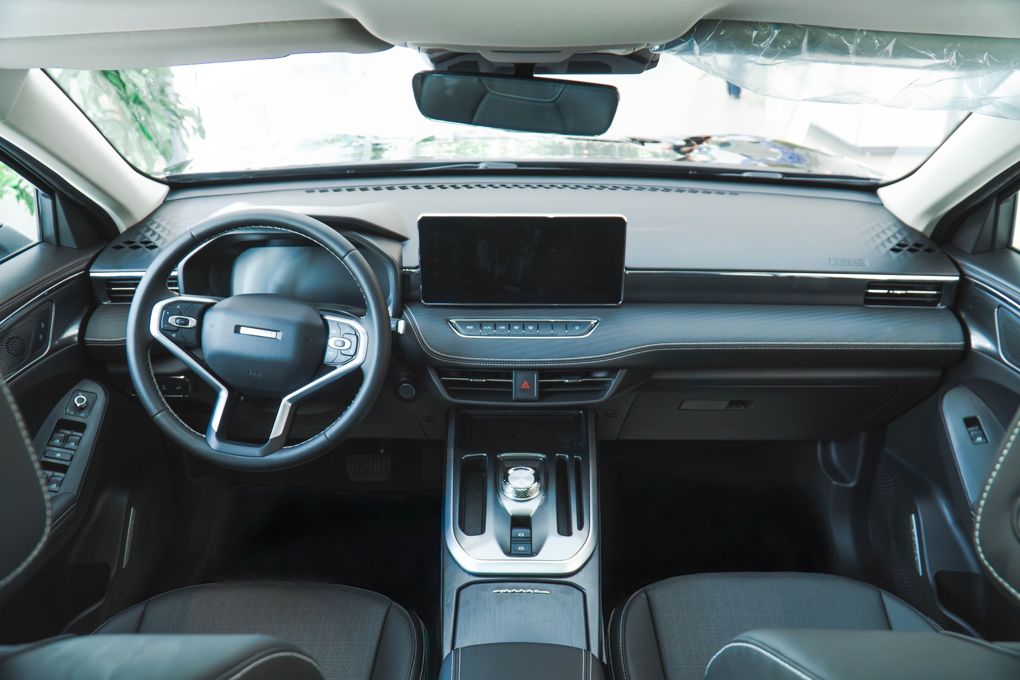 Haval Jolion Hybrid chốt giá 669-719 triệu đồng và đây là những điều cần biết về tân binh muốn cạnh tranh Toyota Corolla Cross- Ảnh 6. Haval Jolion Hybrid chốt giá 669-719 triệu đồng và đây là những điều cần biết về tân binh muốn cạnh tranh Toyota Corolla Cross- Ảnh 6.