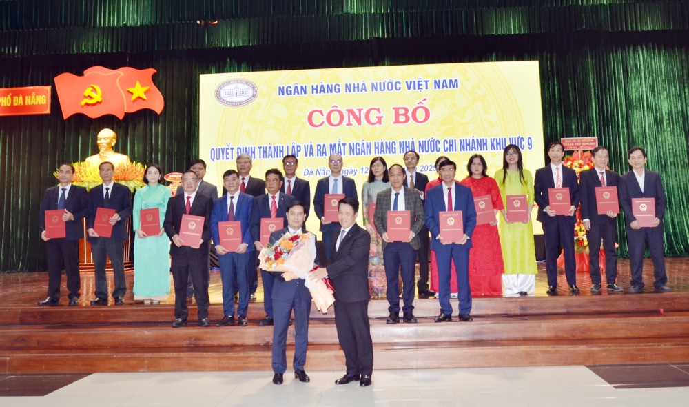 Công bố Quyết định, ra mắt NHNN Khu vực 9 và Hội nghị Đẩy mạnh tín dụng