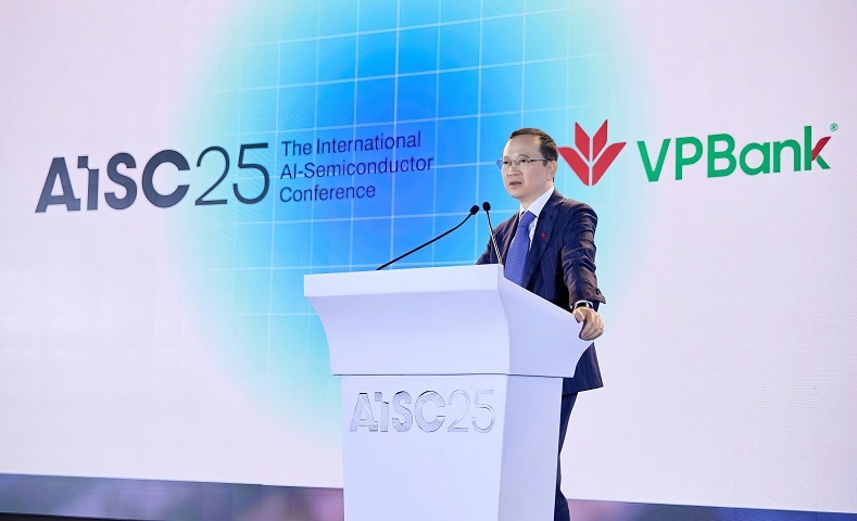 Ông Bùi Hải Quân - Phó chủ tịch HĐQT VPBank chia sẻ xu hướng ứng dụng công nghệ số trong lĩnh vực tài chính, ngân hàng