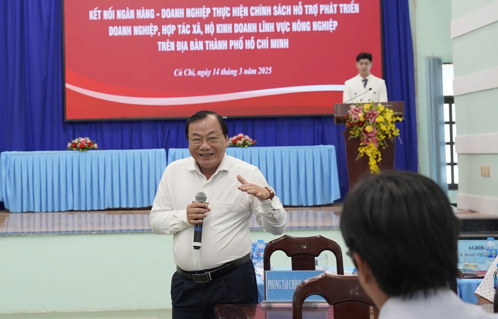 Ngân hàng Nhà nước: Doanh nghiệp yên tâm vay vốn với lãi suất hiện nay