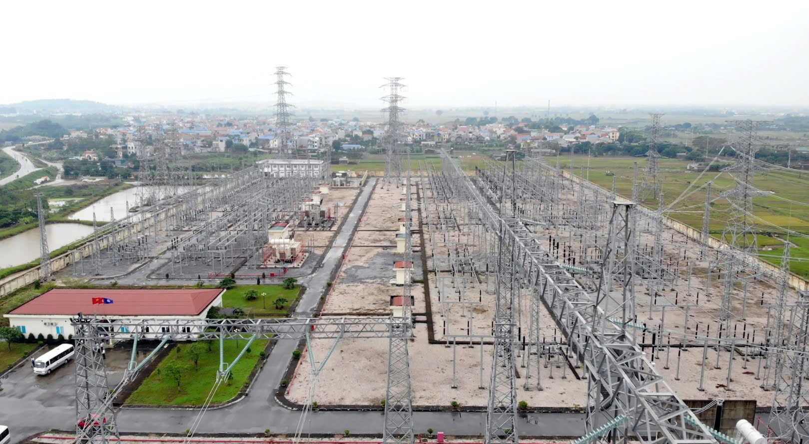 Hà Nội chấp thuận chủ trương đầu tư dự án đường dây 220kV Long Biên - Mai Động