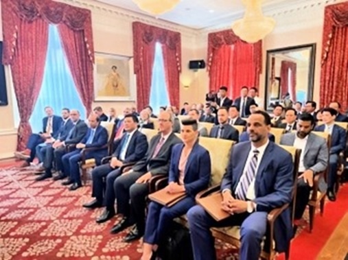 Các đại biểu tham dự Lễ ký kết