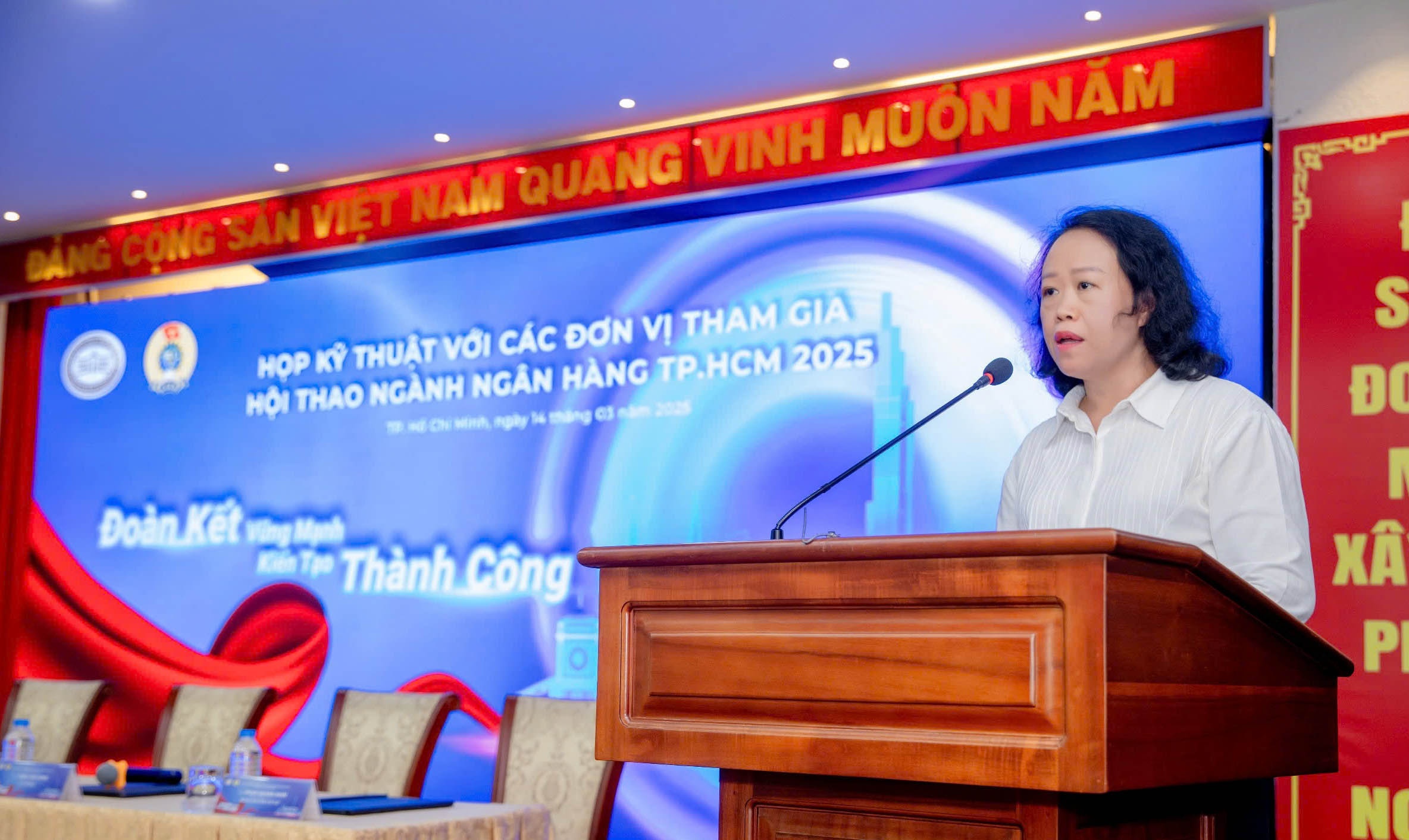Bà Trần Thị Ngọc Liên cho biết, Hội thao rèn luyện sức khỏe và là nơi gắn kết, trao đổi, tăng cường chuyên môn cho hoạt động tiền tệ, ngân hàng