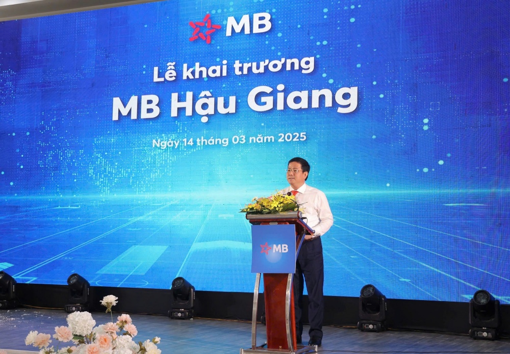 Khai trương MB Hậu Giang - Định hình tương lai ngân hàng số tại Đồng bằng sông Cửu Long