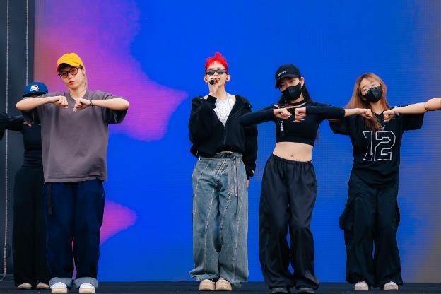 “Bóng hồng” Marzuz – Trần My Anh cá tính, đầy năng lượng