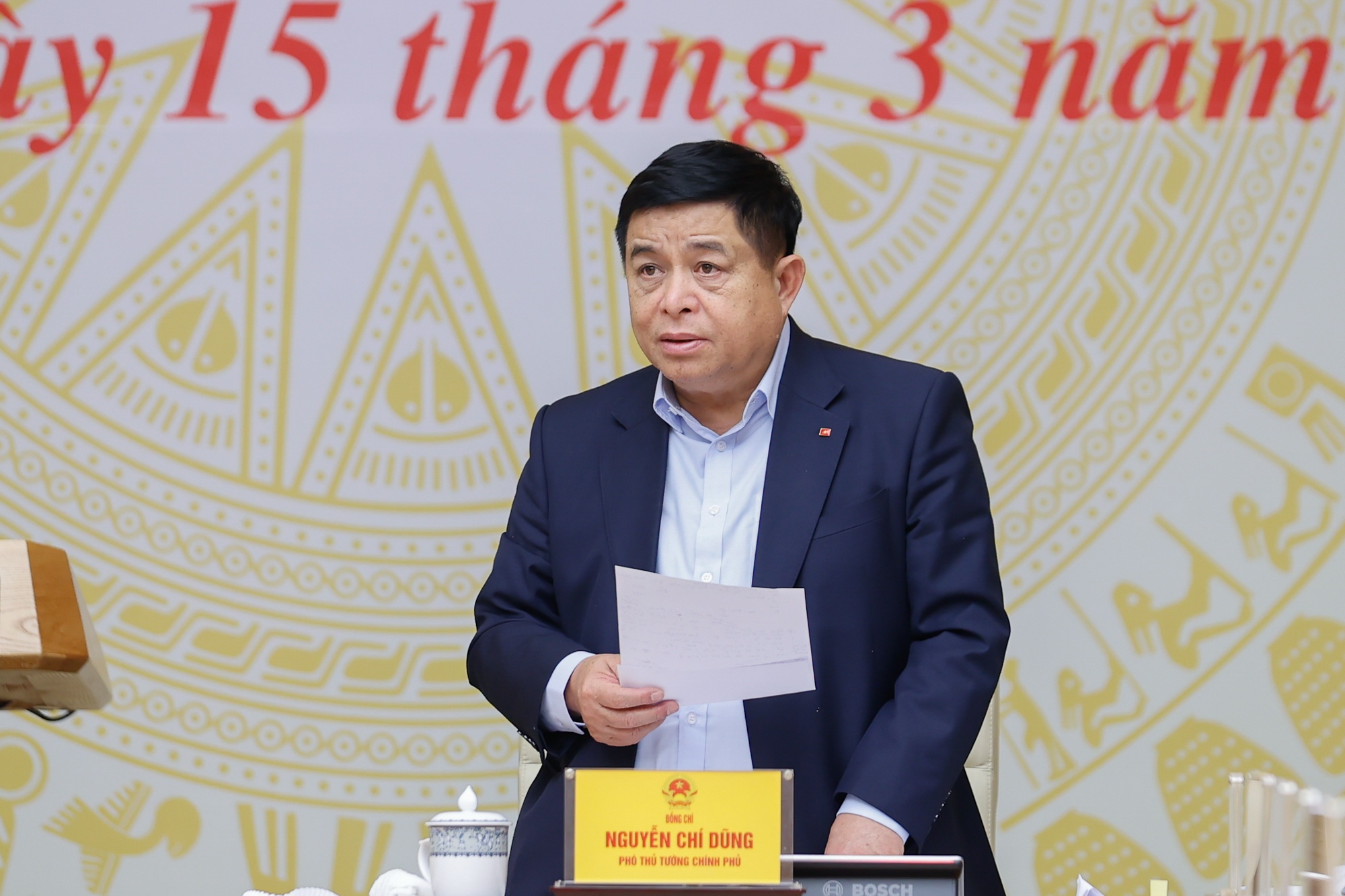 Phó Thủ tướng Nguyễn Chí Dũng, Phó Trưởng Ban Thường trực Ban Chỉ đạo xây dựng Đề án phát triển kinh tế tư nhân chủ trì phiên họp thứ nhất của Ban Chỉ đạo để lên khung chương trình, các nhiệm vụ, quan điểm, mục tiêu, định hướng chính xây dựng Đề án trình Bộ Chính trị Phó Thủ tướng Nguyễn Chí Dũng, Phó Trưởng Ban Thường trực Ban Chỉ đạo xây dựng Đề án phát triển kinh tế tư nhân chủ trì phiên họp thứ nhất của Ban Chỉ đạo để lên khung chương trình, các nhiệm vụ, quan điểm, mục tiêu, định hướng chính xây dựng Đề án trình Bộ Chính trị